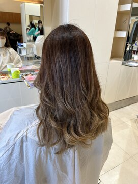 ボブインターナショナル(bob international) ナチュラルグラデーションカラー