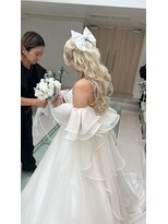 エミーバイモアムー(Emmie byMoremuu)&nbsp;【Ryuki】ブロンド/エクステ/ウェディング