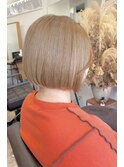 ミルクティーベージュ