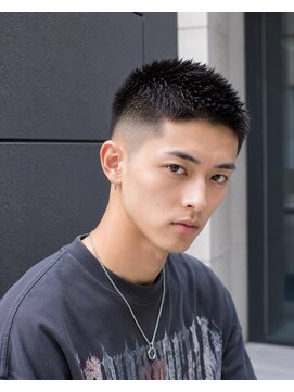 メンズバグズ(MEN's Baguz) スパイキーショートスキンフェード束感メンズカット韓国風人気