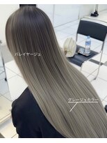 イェッカ(YECCA)&nbsp;バレイヤージュロング（ブリーチ1～2回）