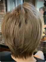 オンザライン(ON THE LINE)&nbsp;Light Greige hair/ グレージュヘア