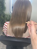 アールサロン アオヤマ(Rr SALON AOYAMA) プラチナミネコラ