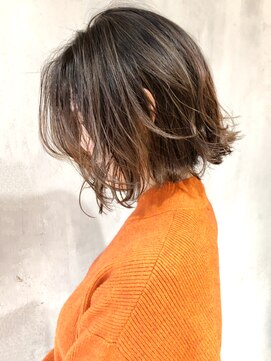 アルバム 渋谷パルコ(ALBUM) ハイライトベージュボブ_外ハネボブアッシュブラウン_ba275163