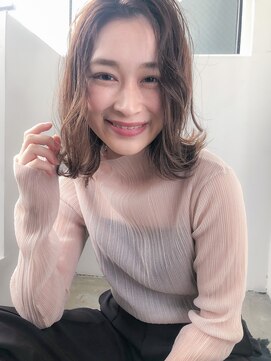 アコロン 武蔵小杉(acoron.) 小顔×オリーブカラー×ハイライトカラー×イルミナ×武蔵小杉