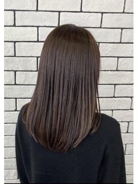 アットラップレーヴ(attrape-reve) 大人可愛い/愛され/透明感/グレージュ/アッシュ