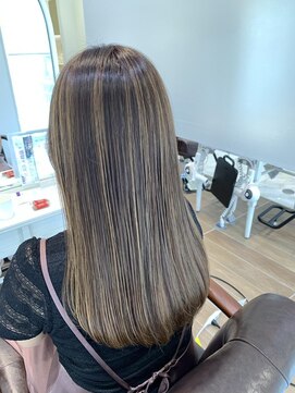 ミリア 茅ヶ崎店(Mirea) ハイライトカラー白髪染め