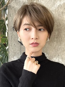 ロビー 表参道(ROBBY) ダブルバング大人ショート/ナチュラルハイライト/30代40代