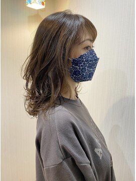 サラ キョウゴク トウキョウ(SALA KYOGOKU TOKYO) セミローレイヤースタイル