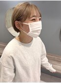ブリーチ ハイトーン ベージュ ボブ ショート ミニボブ 三宮