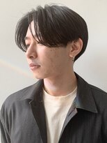 トレス(TRESS)&nbsp;メンズカット　センターパート　刈り上げ　原宿　表参道　渋谷