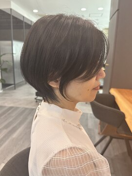 ビューエヒメ(VIEW EHIME) 大人ラフウェーブ20代30代40代ボブブラウンスウィングショート