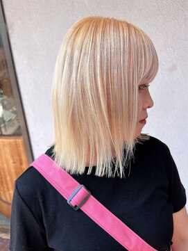 リンドヘアー(Lindo hair) ペールオレンジブロンド