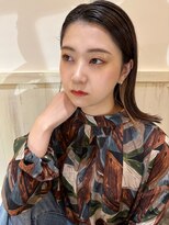 シノヤ 東根店(Shinoya)&nbsp;艶感×ウエット×スリーク外はねミディアム/イヤリングカラー