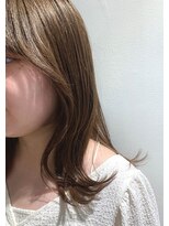 バズ(BUZZ)&nbsp;ブリーチ１回のヌーディベージュ（BUZZさの）