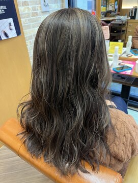 フレンズ 手稲店(friend's) ハイライトカラー