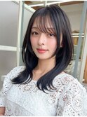 美髪ミディアムストレート/寒色系カラー/極細ハイライト