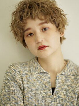 ベロニカ ノーブルムード×骨格ショート　[強めパーマ/ニュアンスパーマ]