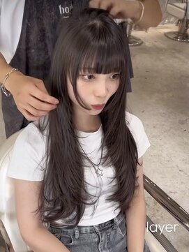 スリー(three) レイヤーカット