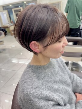 アッシュ 下北沢店(Ash) くせ毛さんでも大人かわいいショート耳掛けショートボブ