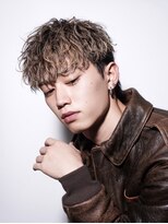 アストラ(ASTRA)&nbsp;MEN’S HAIR/サーフカール/刈り上げセンターパート
