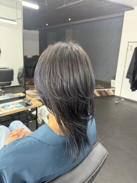 エミタス 柳通り(Emitas.) レイヤーウルフ×透け感ブルー