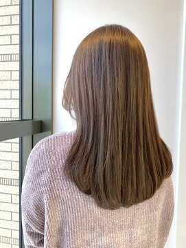 アトレ 梅田店(attrait) グレージュロングで大人っぽく×透明感のある仕上がり