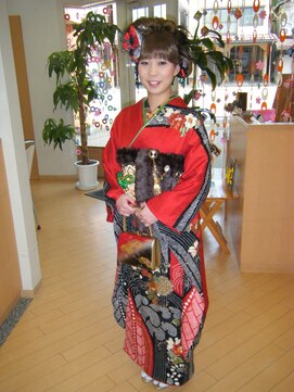 ビーイン(BE IN) 振袖の着付け