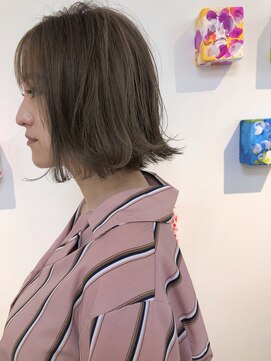 スピンヘアワークス(Spin Hair Works) 外ハネハイトーン