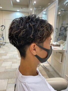 アッシュ 南行徳店(Ash) ツイストスパイラルパーマ×ハイライトカラー