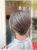 ショートヘア