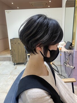 ネオリーブエクラ 上野御徒町店(Neolive eclat) くびれショート☆