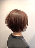 ショートボブ