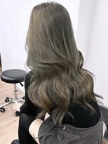 ピープスアンドスー 表参道 渋谷(Peeps&Suu.) オリーブグレージュ顔周り小顔レイヤー髪質改善透明感カラー