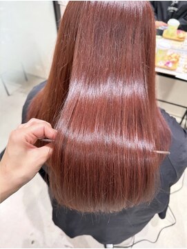 ファムバイアヴァンス(Femme by AVANCE.) うるつや髪/ピンクブラウン/髪質改善20代30代40代【玉川沙希】