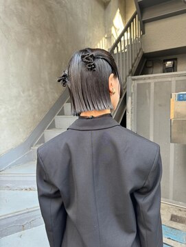 ビビト(bibito) ネジネジアレンジ