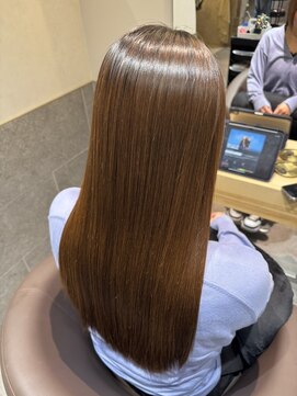 ビスコヘアー(BISCO hair) 落ち着いたツヤ髪で、大人の上品さを☆担当藤原