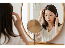 細くなった毛や抜け毛…女性にこそ必要な本格ケア