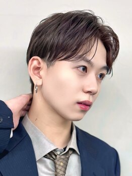 ≪当日予約OK/平日21時まで営業≫の天神メンズサロン！学校終わりやお仕事終わりにぜひ【メンズカット】