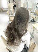 オリーブグレージュカラー