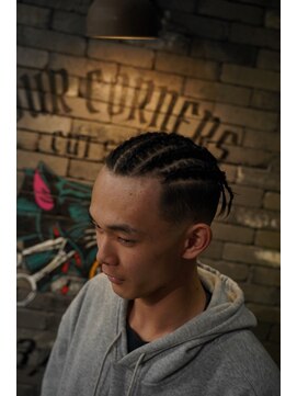 フォーコーナーズカットショップスリーセント 栄(FourCornersCutShop 3/cent) コーンロウ