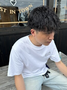 FOURSEASON CUT CLUB men's only【4月下旬NEW OPEN(予定)】の写真/【姫路/メンズ理容室】髪・頭皮・肌までケアできるメンズサロンならではの魅力が豊富なFOURSEASON★