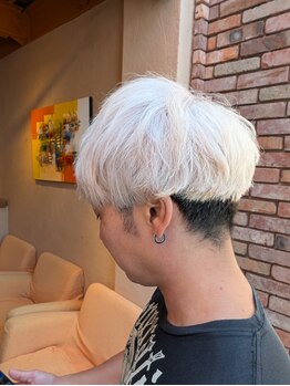 エムスタイル(M STYLE)の写真/理想のメンズカジュアルへ導く◎カラーケアブリーチ×フェザーパーマで、洗練された魅力を引き出す!