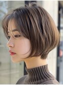 ショートボブ