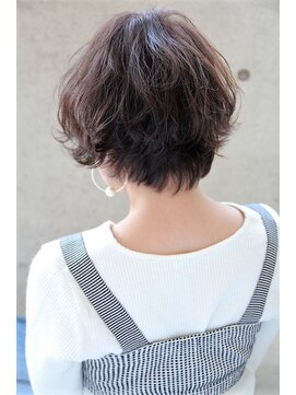 ヘアーアンドメイク シーク 吉祥寺(HAIR&MAKE SeeK) 赤みゼロ外国人風カラー×外ハネスウィングショート