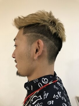 個性派 ハイトーン二段刈上げ L ビューティーパーク ヒロミ Beauty Park 163 のヘアカタログ ホットペッパービューティー