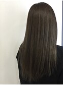 暗めアッシュ