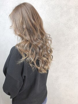 ヘアサロンエム 渋谷店(HAIR SALON M) 外ハネボブ/アッシュブラウン/ネオウルフ/デザインカラー