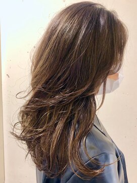 ビーチ(BEACH) 【BEACH/チナツ】大人かわいいハイライト＿フリンジウェーブ