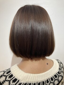 ヘアホスピタル ファニーフェイス(HAIR HOSPITAL funny face) ボブ×ブラウンネイビー